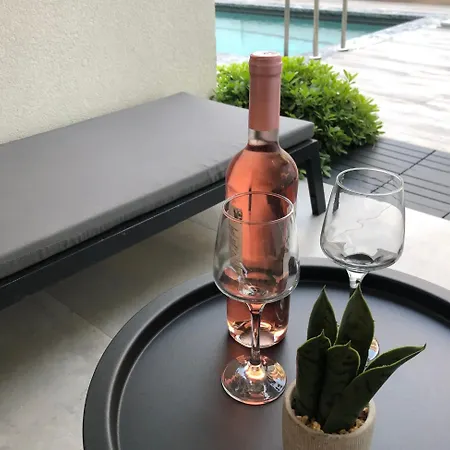 Kallithea Paradise Pool & Garden Apartment