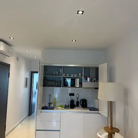 Kallithea Paradise Pool & Garden Appartamento